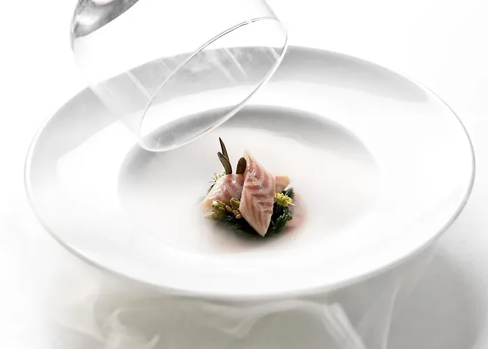 Archipelagos - Small Luxury Of The World Καλό Λιβάδι